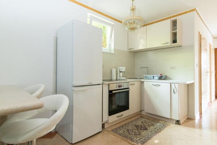 Bungalow Leo Савудрия Экстерьер фото